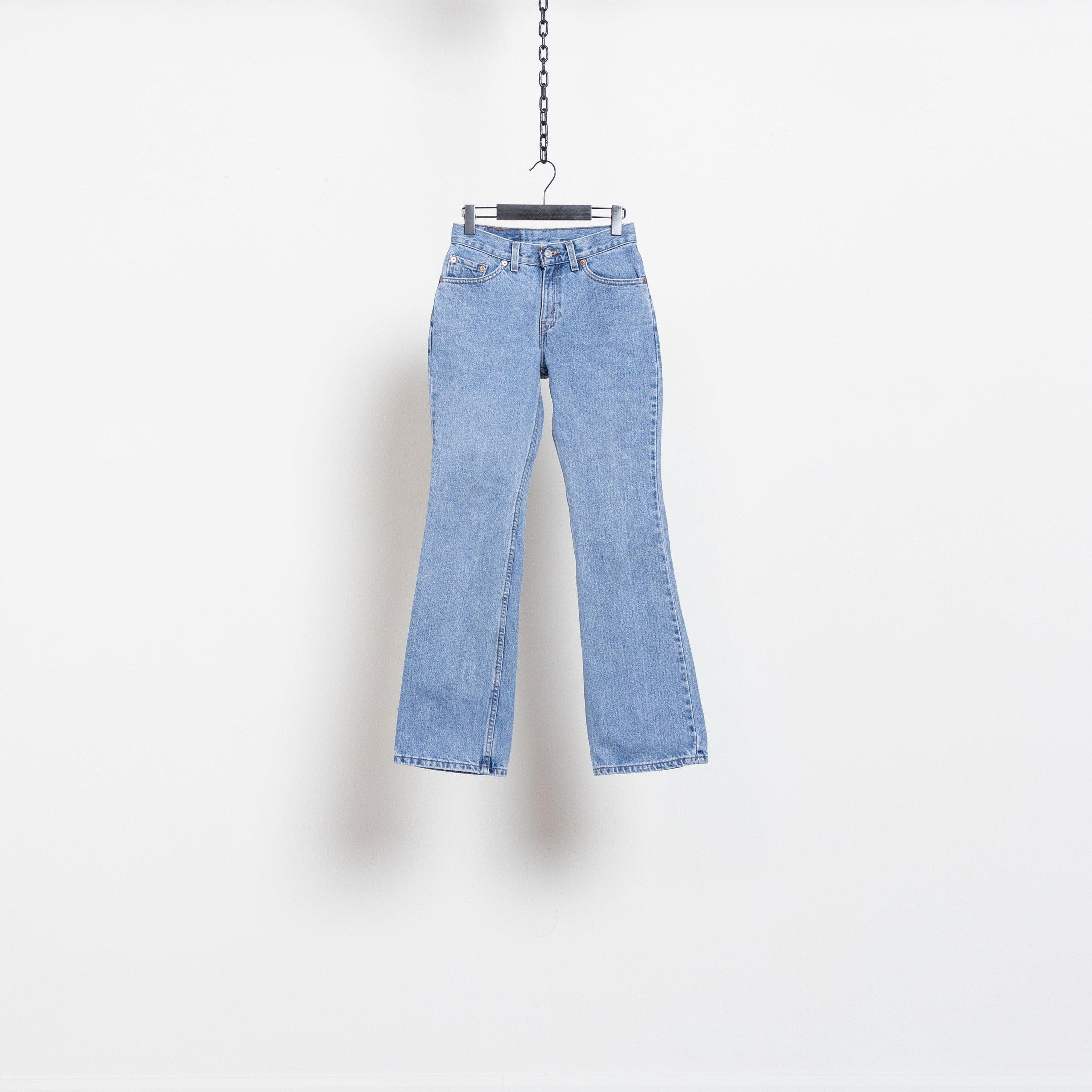 Levi 517 jeans womens best sale