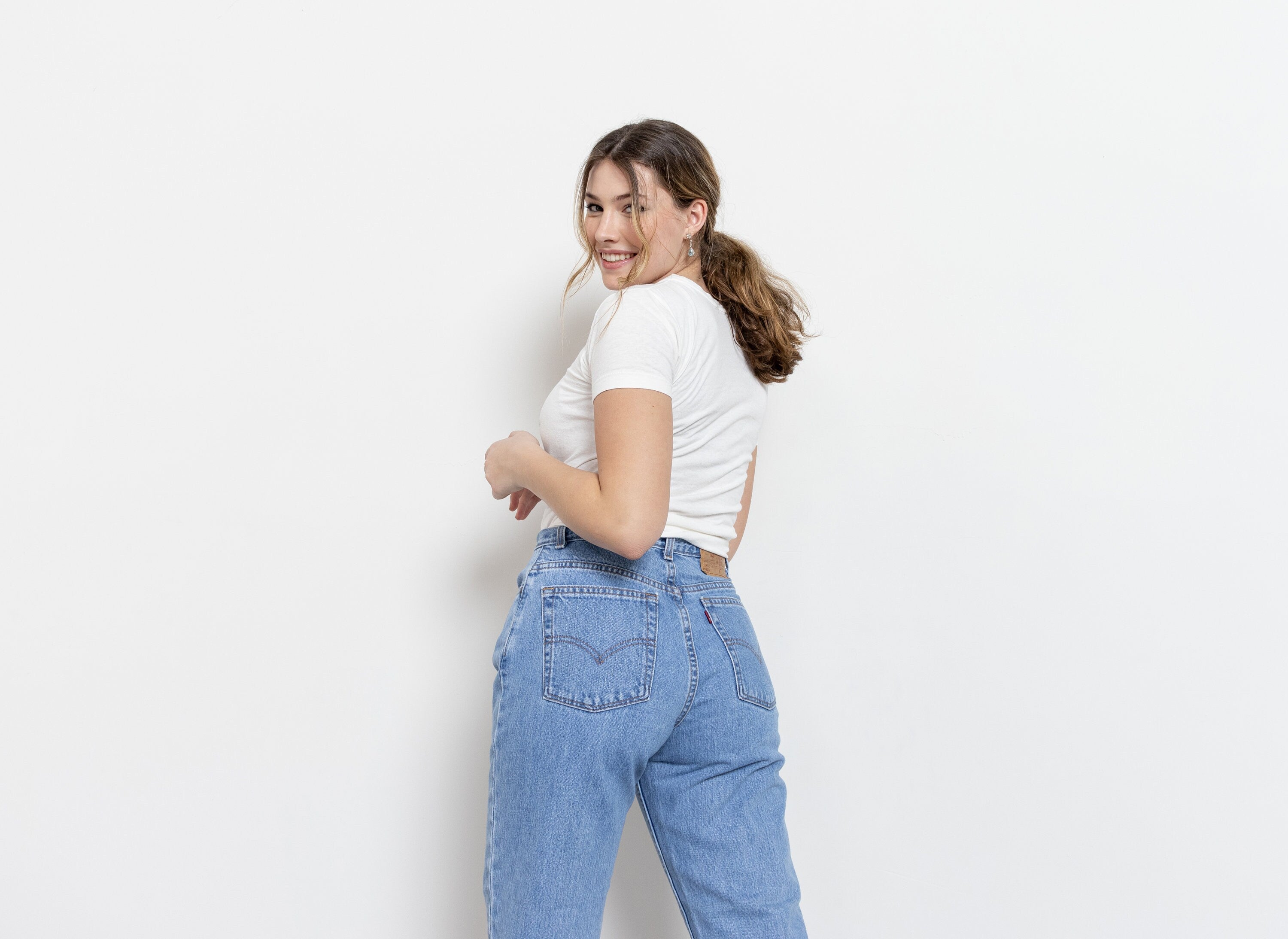 Levis 550 jeans womens best sale